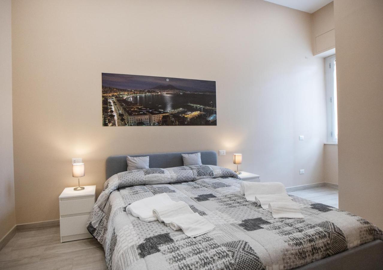 Bed and Breakfast Casa Cavaliere à Naples Extérieur photo
