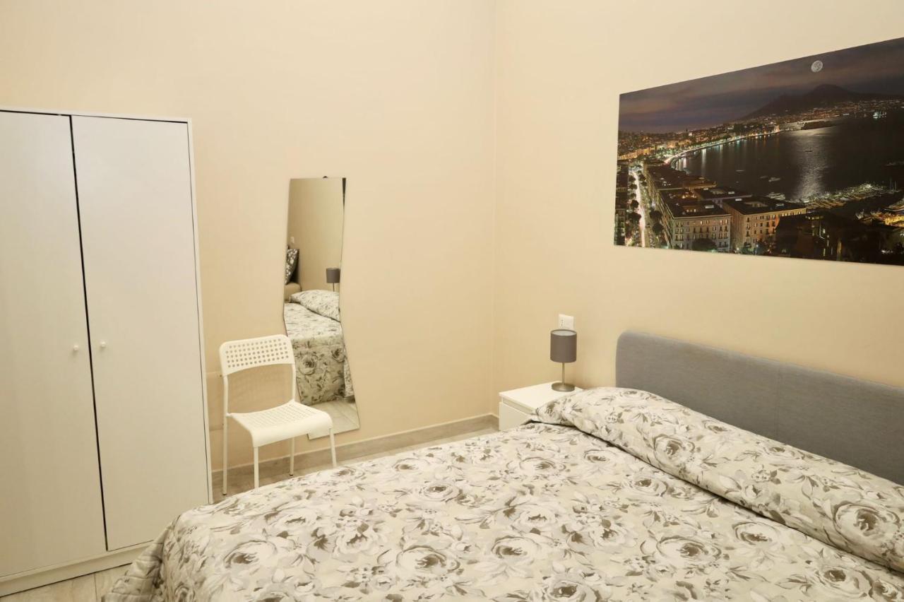 Bed and Breakfast Casa Cavaliere à Naples Extérieur photo